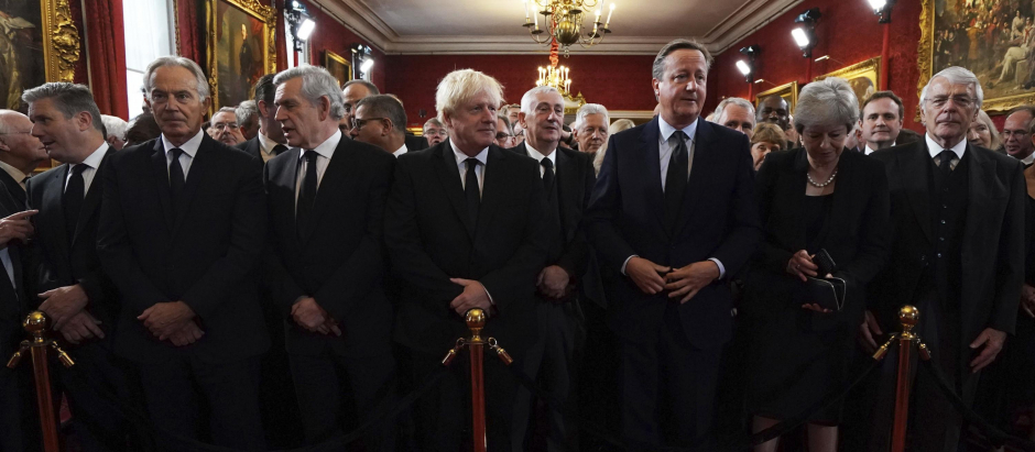 From left, Labour leader Sir Keir Starmer, former prime ministers Tony Blair, Gordon Brown, Boris Johnson, David Cameron, Theresa May and John Major ahead of the Accession Council ceremony at St James's Palace, London, London, Saturday, Sept. 10, 2022, where King Charles III is formally proclaimed monarch. (Kirsty O'Connor/Pool Photo via AP) *** Local Caption *** .