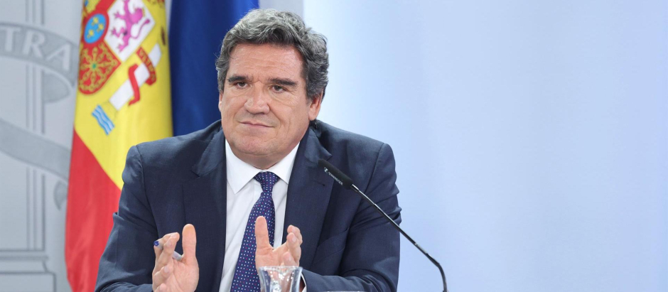 José Luis Escrivá tiene sobre la mesa una reforma de las pensiones delicada