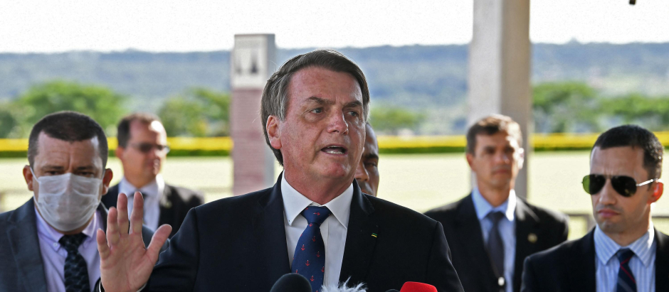 El presidente brasileño Jair Bolsonaro en conferencia de prensa
