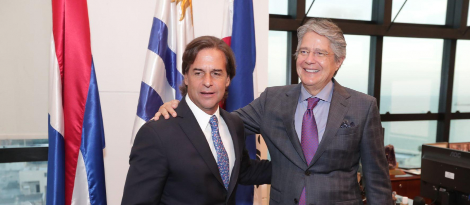 Los presidentes de Uruguay y Ecuador, Luis Lacalle Pou y Guillermo Lasso