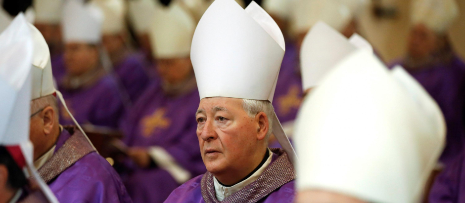 El ya obispo emérito de Alcalá de Henares, Juan Antonio Reig Pla, se ha despedido de sus fieles en un comunicado