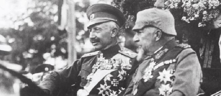 El Emperador Guillermo II y el Zar Fernando I, en Sofía, en 1916