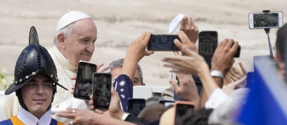 El Papa Francisco ha alertado sobre el amor al dinero en su audiencia con los premostratenses.