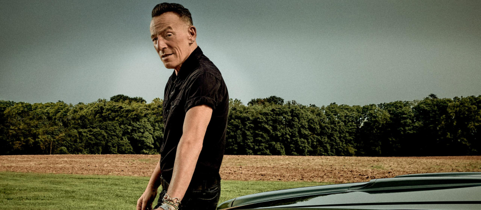 Bruce Springsteen en la foto promocional de su nuevo disco, ‘Only the strong survive’