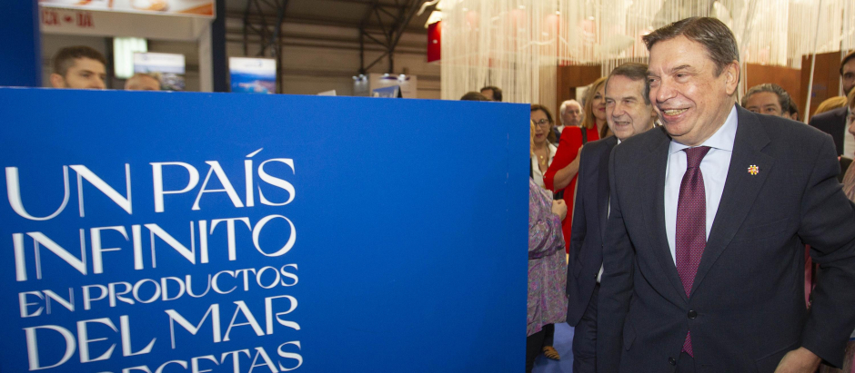 El ministro de Pesca Luis Planas, en la Feria Internacional de Productos del Mar Congelados CONXEMAR