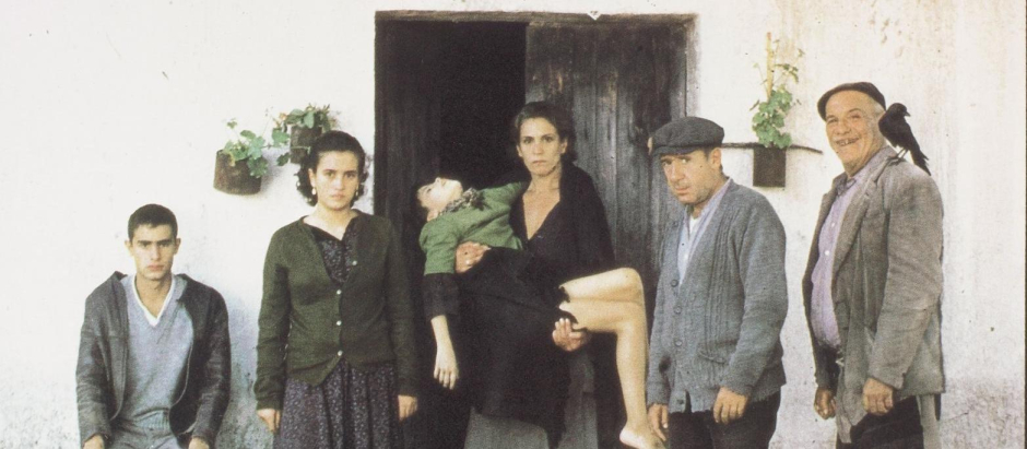 Los santos inocentes, la mejor película de la historia del cine español para los lectores de El Debate