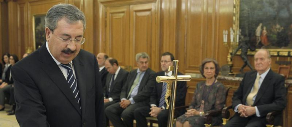 Rafael Mozo muelas jurando su cargo como vocal del Consejo General del Podre Judicial
