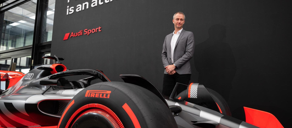 Adam Baker, Jefe mundial del proyecto F1 Audi, durante la presentación del proyecto con el que la marca alemana de automóviles Audi entrará a la F1 en 2026. EFE/ Fernando Villar