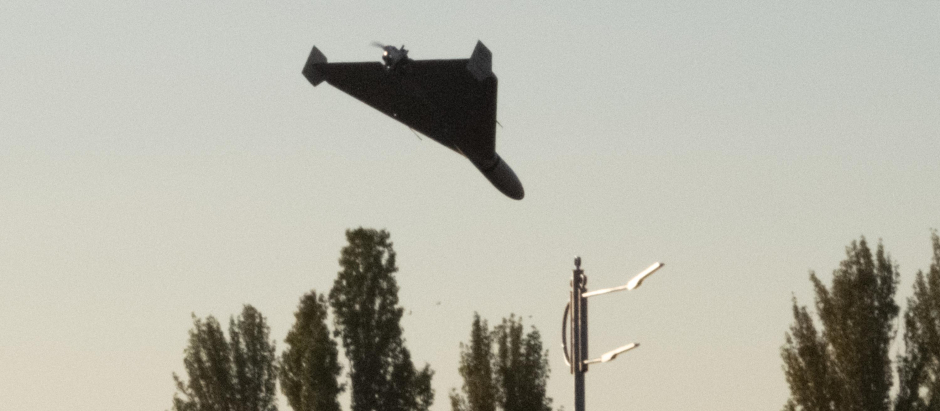 Un dron sobrevuela Kiev antes de estrellarse y provocar una explosión