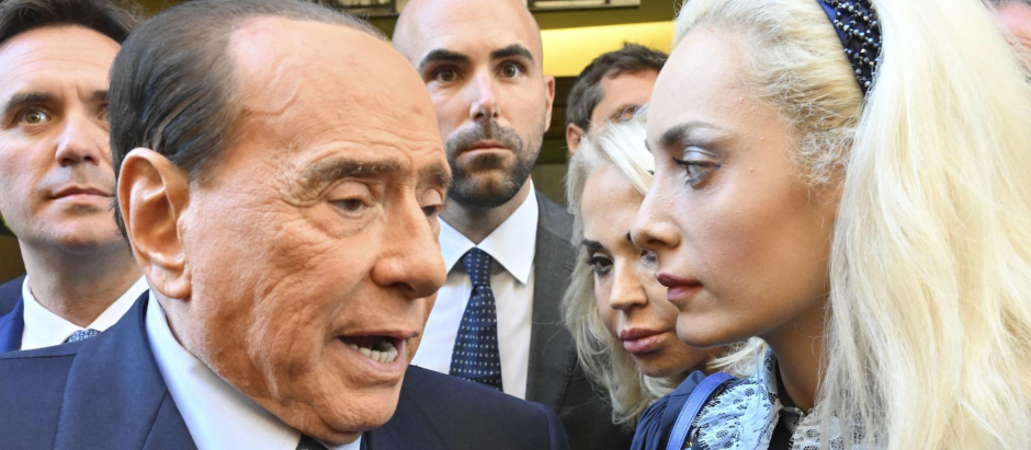 Berlusconi y Marta Fascina