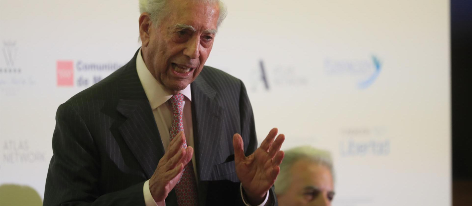 Mario Vargas Llosa durante el XX aniversario de la Fundación Internacional para la Libertad