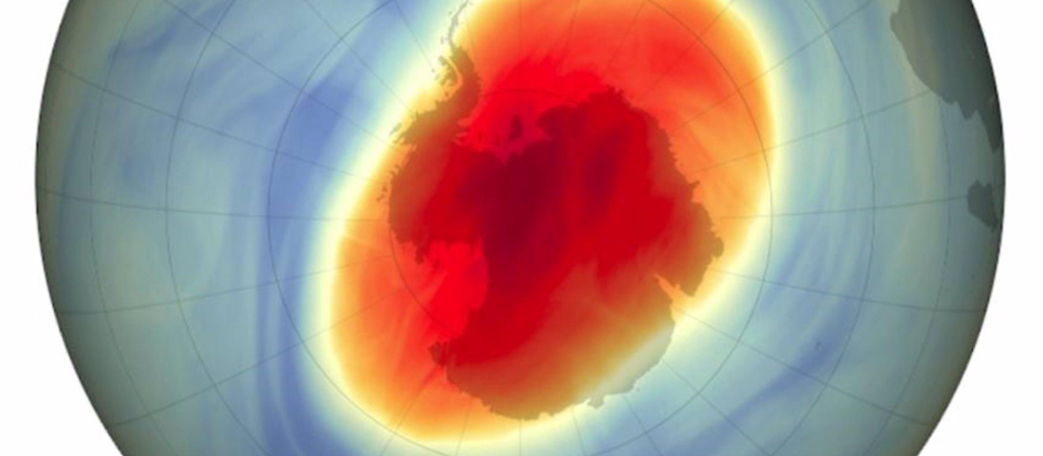 Mapa que muestra el tamaño y la forma del agujero de ozono sobre el Polo Sur el 5 de octubre de 2022, cuando alcanzó su extensión máxima en un solo día del año
