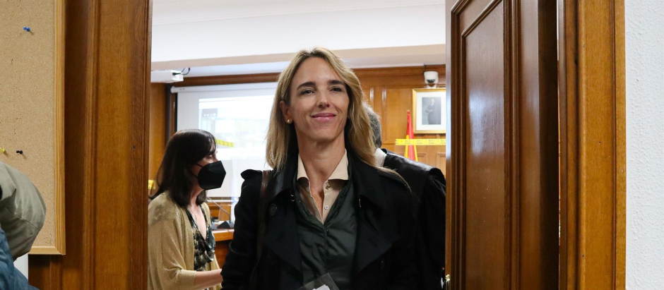 La diputada del Partido Popular Cayetana Álvarez de Toledo acude al juzgado por el juicio al que se enfrenta este miércoles, en Zamora, por llamar terrorista a Francisco Javier Iglesias, padre del exvicepresidente Pablo Iglesias.