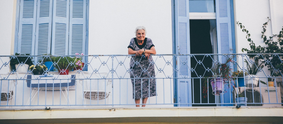 La hipoteca inversa permite a los mayores de 65 años recibir un abono mensual vitalicio