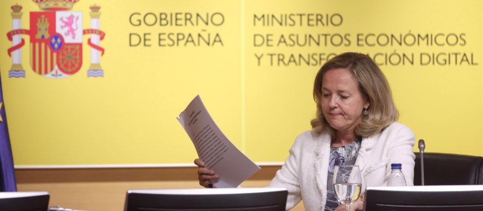 Los ingresos y los gastos siguen sin cuadrar a la ministra, Nadia Calviño.
