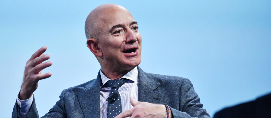 El fundador y propietario de Amazon, Jeff Bezos, es actualmente la cuarta fortuna más grande del mundo