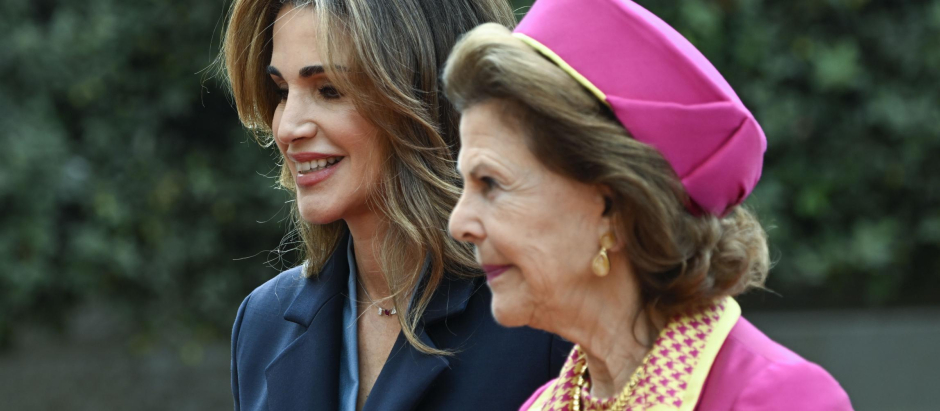 La Reina Rania de Jordania, con Silvia de Suecia