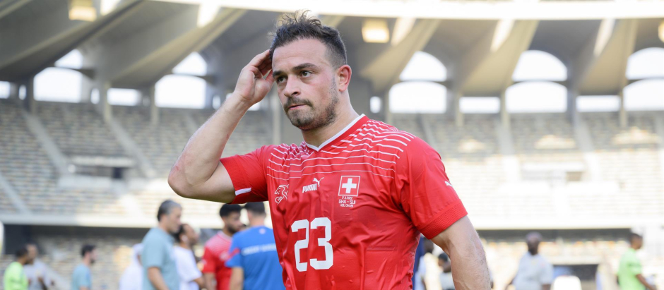 Xherdan Shaqiri de Suiza, reacciona después del partido amistoso de fútbol entre Ghana y Suiza en Abu Dhabi, Emiratos Árabes Unidos