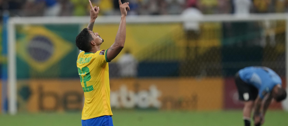 Brazil's Lucas Verissimo celebrates at the end of a qualifying soccer match for the FIFA World Cup Qatar 2022 against Uruguay at Arena da Amazonia in Manaus, Brazil, Thursday, Oct.14, 2021. Brazil won 4-1.  *** Local Caption *** .
