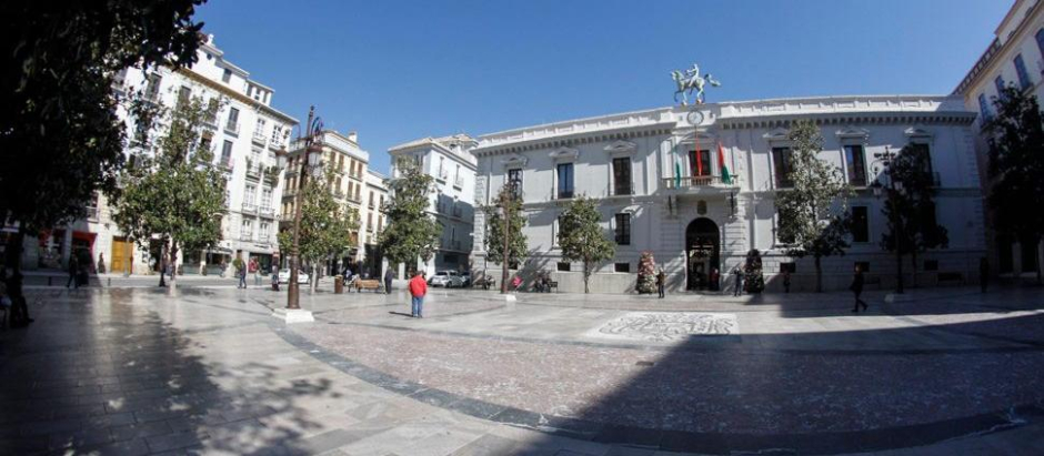 Plaza del Carmen, donde se ubica el Ayuntamiento de Granada