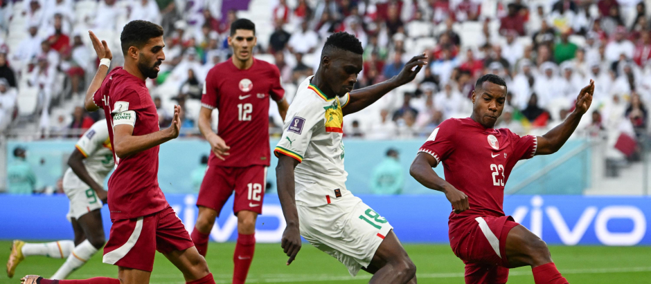 Qatar y Senegal disputan su segundo partido en este Mundial