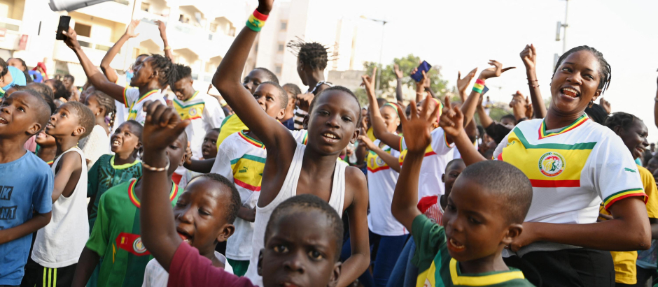 Los aficionados de Senegal salieron por las calles de su país a celebrar la clasificación