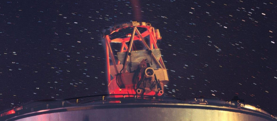Imagen mejorada del telescopio de 3,5 m en el campo óptico Starfire en la base de las Fuerzas Aéreas de Kirtland