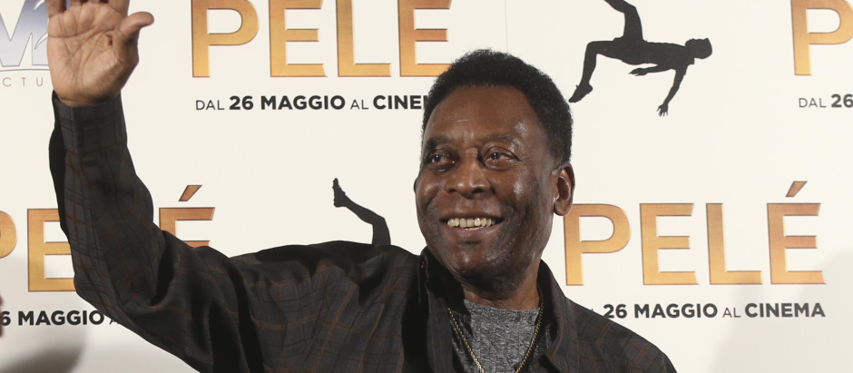 Pelé en la presentación de su película, en Milán, Italia, 2016