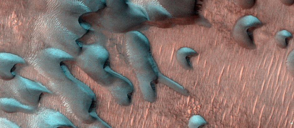 Dunas con escarcha captadas por el Mars Reconnaissance Orbiter.