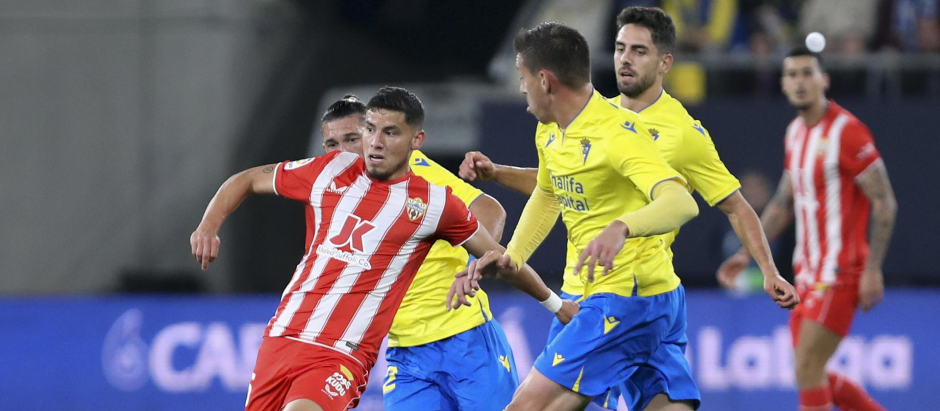 Cádiz y Almería han empatado en el derbi andaluz de la 15ª jornada de Liga