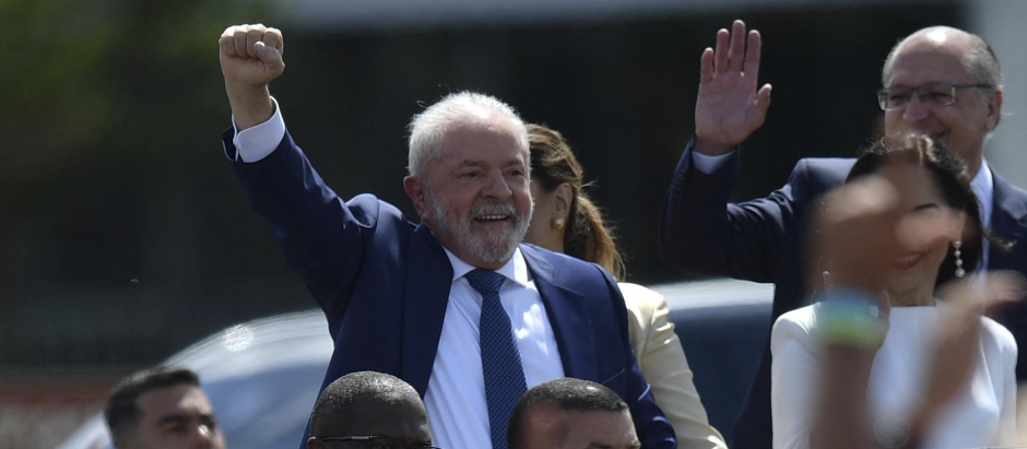 Luis Inació Lula da Silva celebra su regreso al poder en Brasil