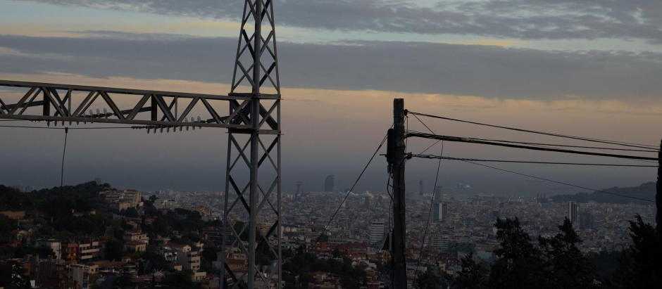 El precio de la luz sube desde inicio de año.