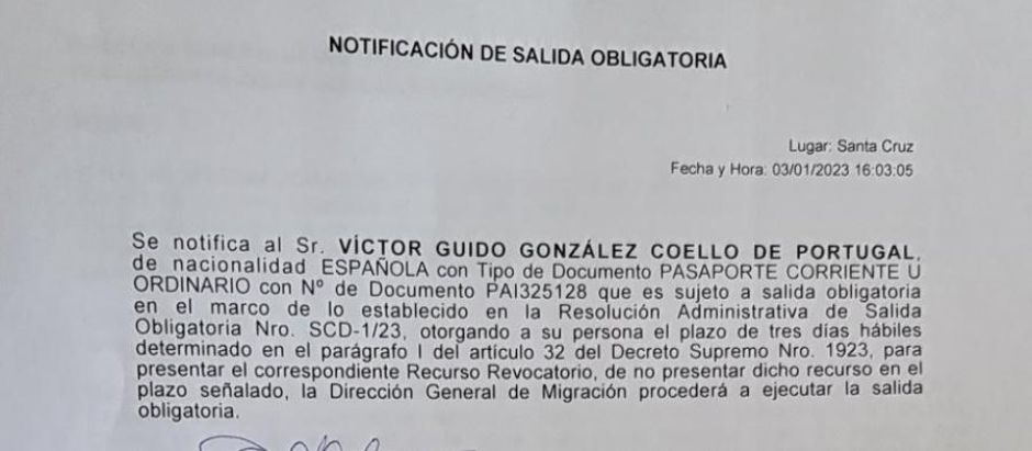 Notificación de la salida obligatoria de Víctor Camacho de Bolivia