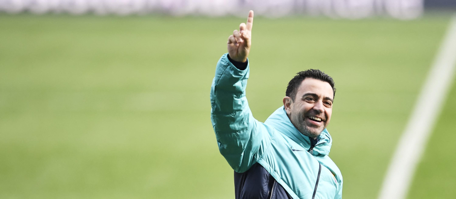 Xavi Hernández desprende siempre felicidad pese a que su Barça no funciona como él dice