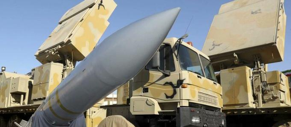 Sistema de misiles iraníes tierra-aire Bavar-373