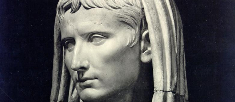 El emperador Augusto como Pontifex Maximus. Detalle del rostro del Augusto de via Labicana
