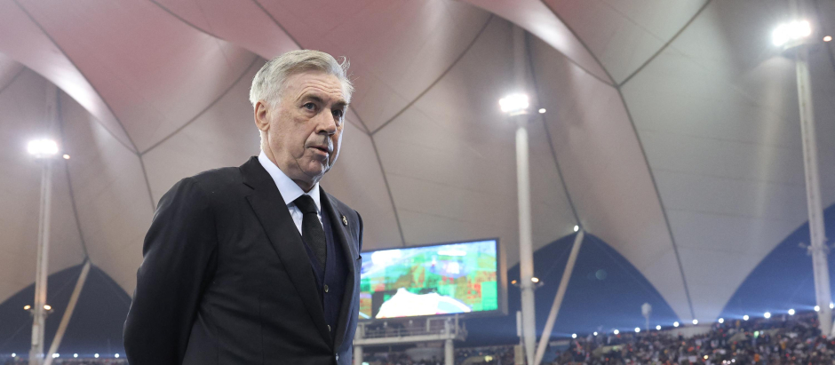 Problemas para Carlo Ancelotti: su equipo, en enero, se le está cayendo