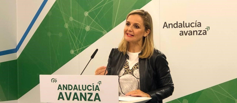 La portavoz del Partido Popular de Andalucía, Maribel Torregrosa, en rueda de prensa
