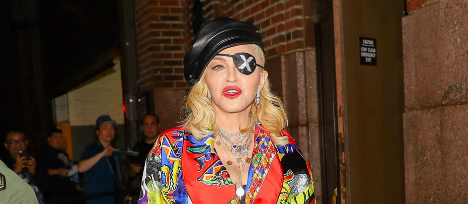 Madonna disfraza de pirata en un concierto en Nueva York