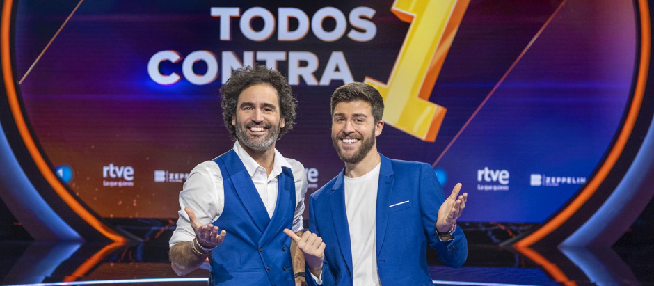 Raúl Gómez y Rodrigo Vázquez, presentadores de Todos contra uno