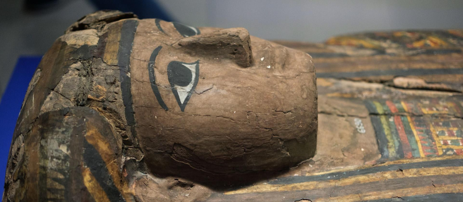 Sarcófago de una de las momias que puede verse en el Museo Británico