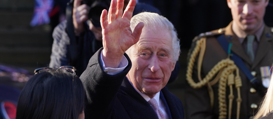 King Charles III arriving for his visit to Bolton Town Hall to join a reception to meet representatives from the community, as part of a visit to Greater Manchester. Picture date: Friday January 20, 2023.