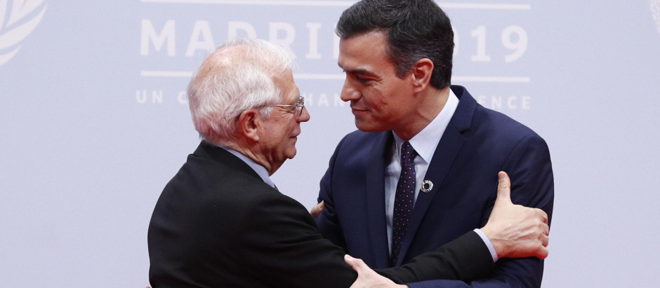 Josep Borrell y Pedro Sánchez en la Cumbre del clima de 2019