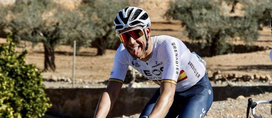 El ciclista español Omar Fraile decide que la bandera que le represente sea la ikurriña