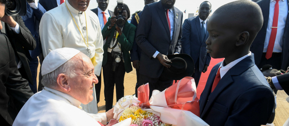 El Papa, a su llegada a Sudán del Sur