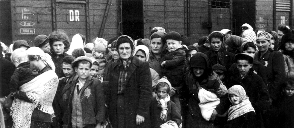 Víctimas llegadas de Hungría al campo de exterminio de Auschwitz, mayo de 1944