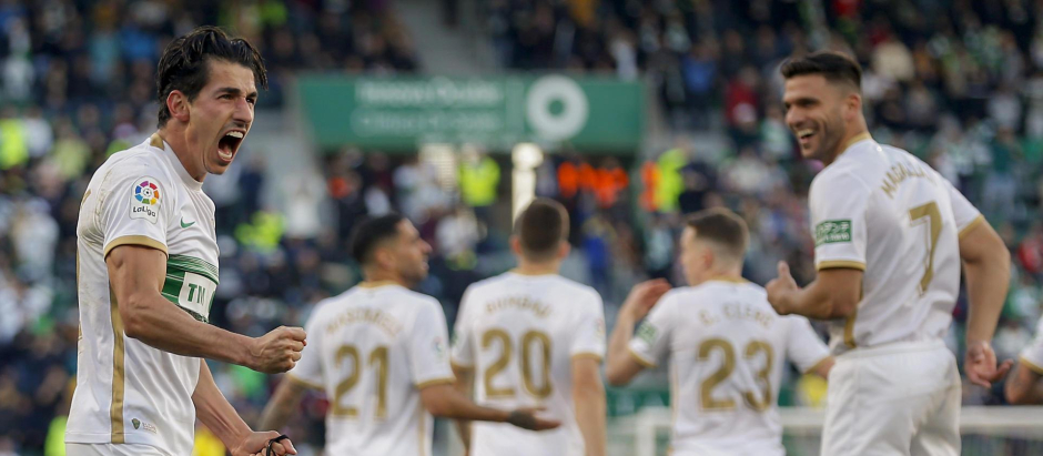 Pere Milla celebra uno de sus tres goles al Villarreal