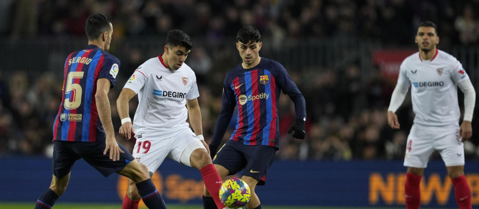 Barcelona y Sevilla juegan en el Camp Nou el partido de la 20ª jornada de Liga