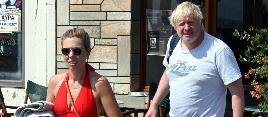 Britain's Prime Minister Boris Johnson and Carrie Johnson in Athens