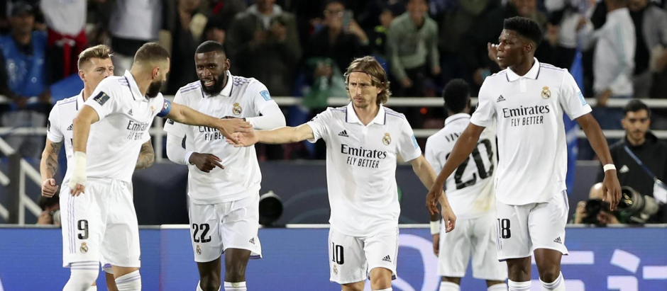 La felicidad de los jugadores del Real Madrid tras marcar el primer gol
